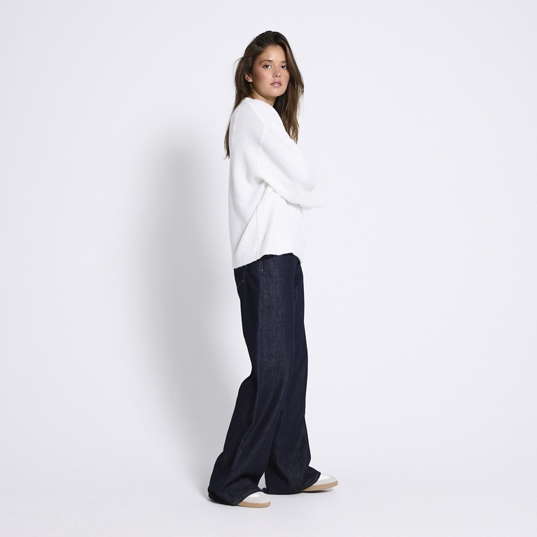 Basic knit sweater "Camilla" Off white
